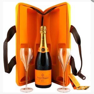Veuve Clicquot champagne traveller carry case with wine glasses.